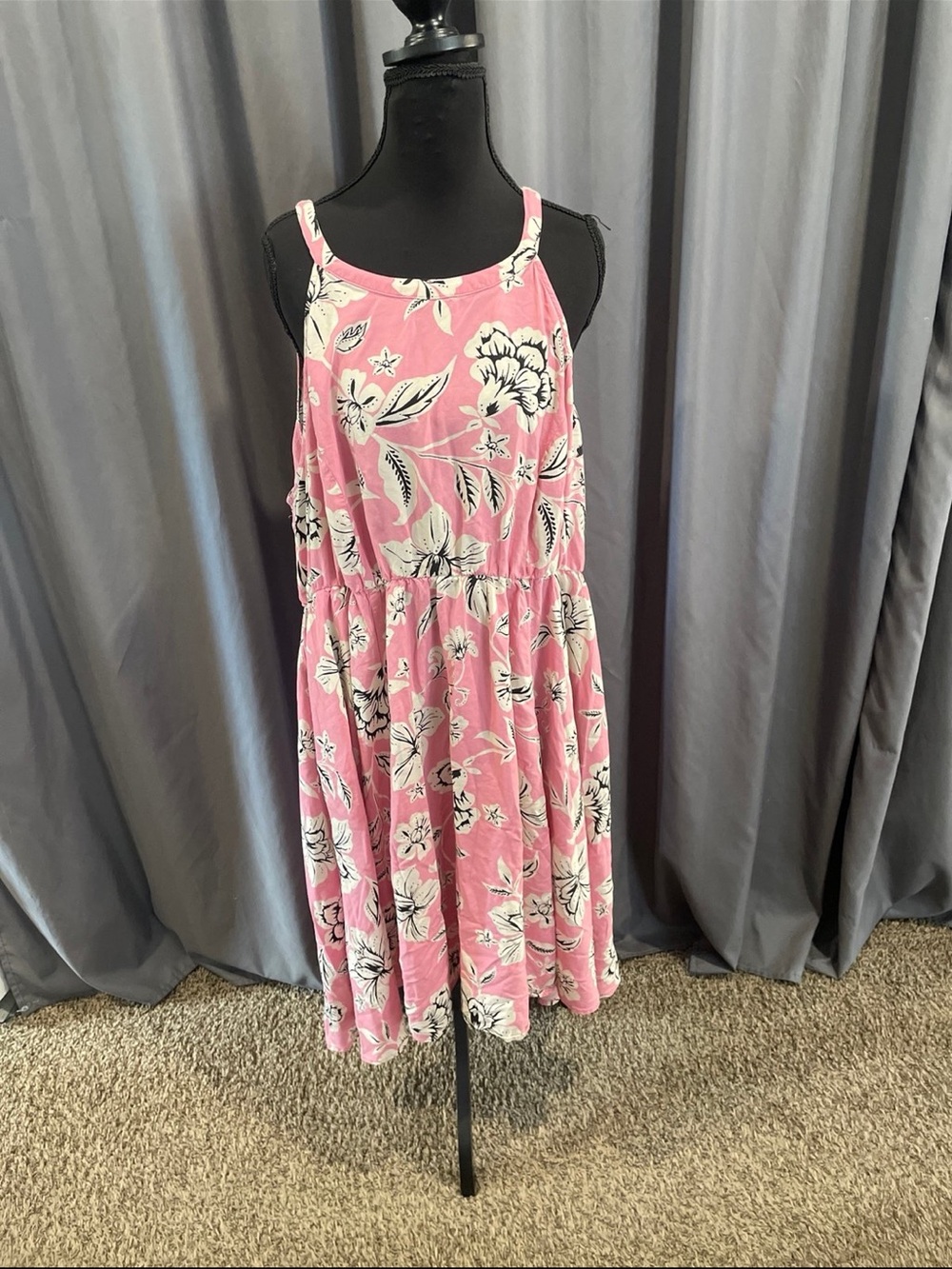 Torrid floral print sleeveless a line mini dress size 3X